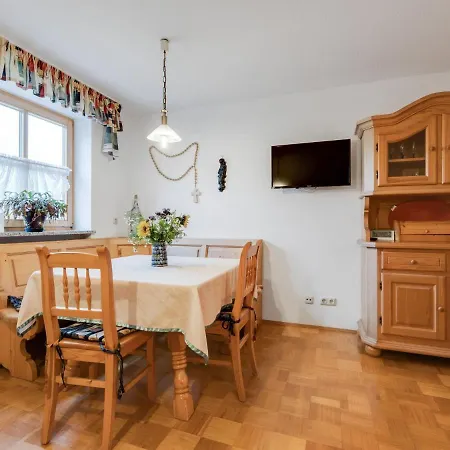 Apartment With Amenities, Garden And Sauna Dietersdorf