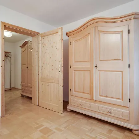 With Amenities, Garden And Sauna * Dietersdorf