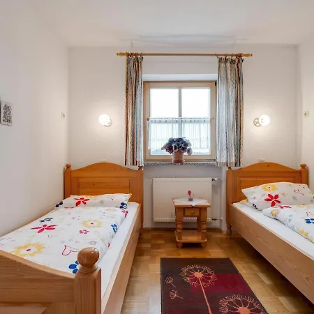 Apartment With Amenities, Garden And Sauna Dietersdorf