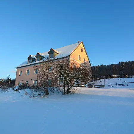 With Amenities, Garden And Sauna Apartment Dietersdorf