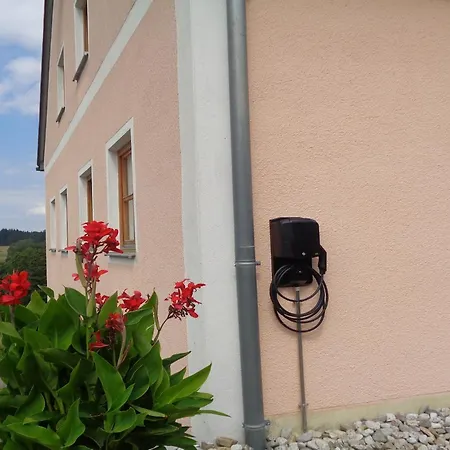 Apartment With Amenities, Garden And Sauna *